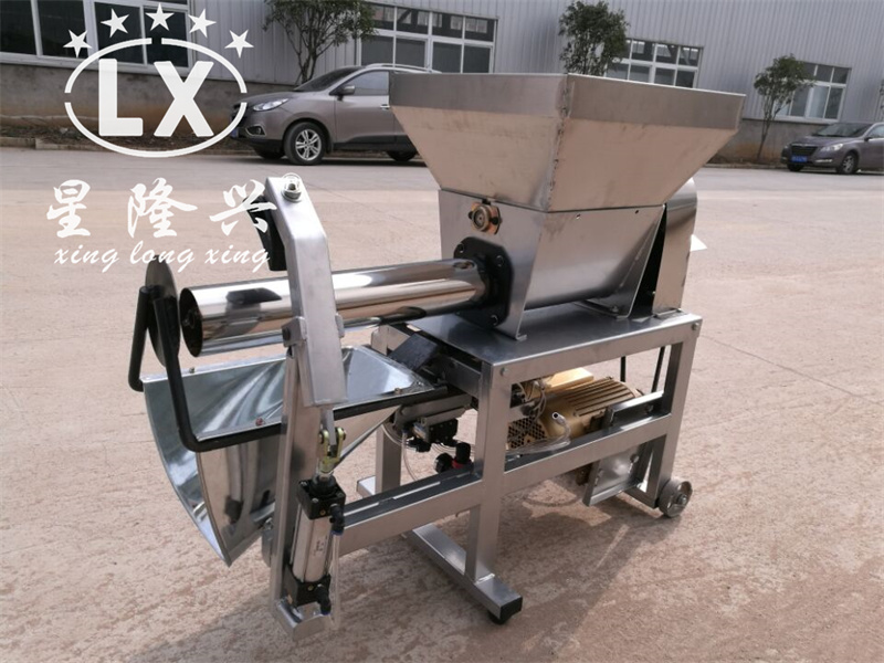 氣動裝袋機